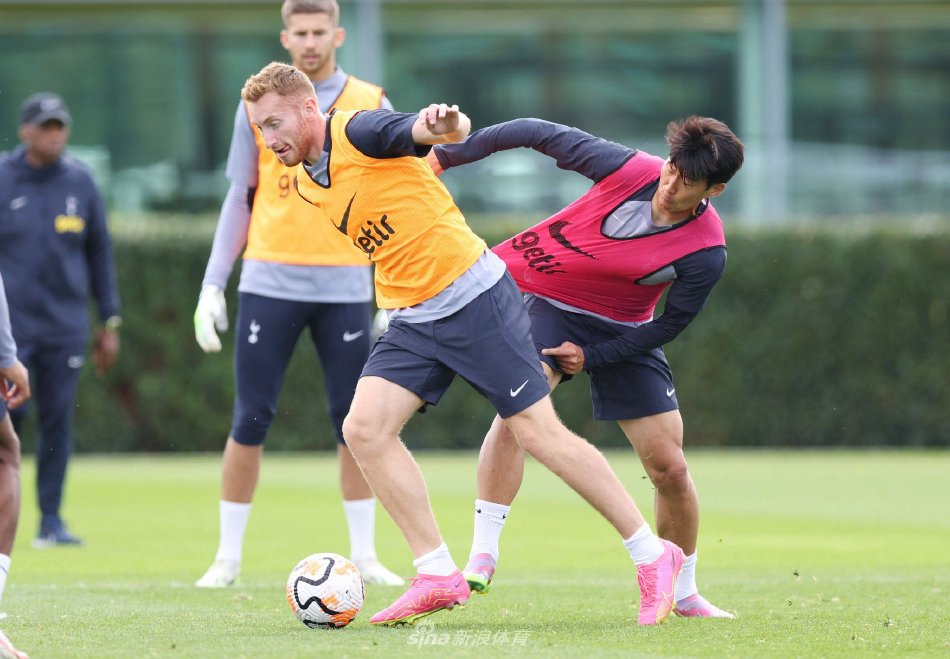 队协作提出 队协作提出